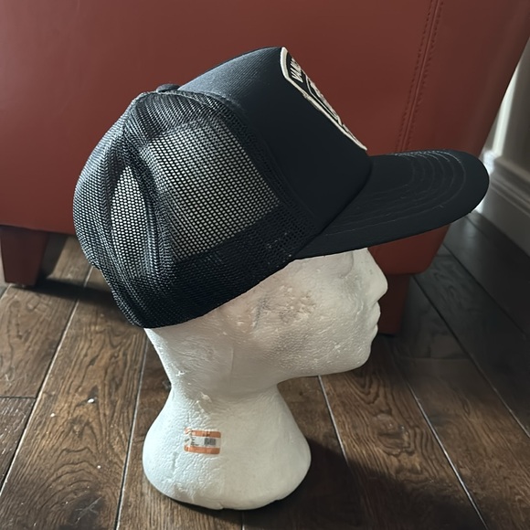 Vancouver Police Vintage Trucker Hat - Picture 2 of 3